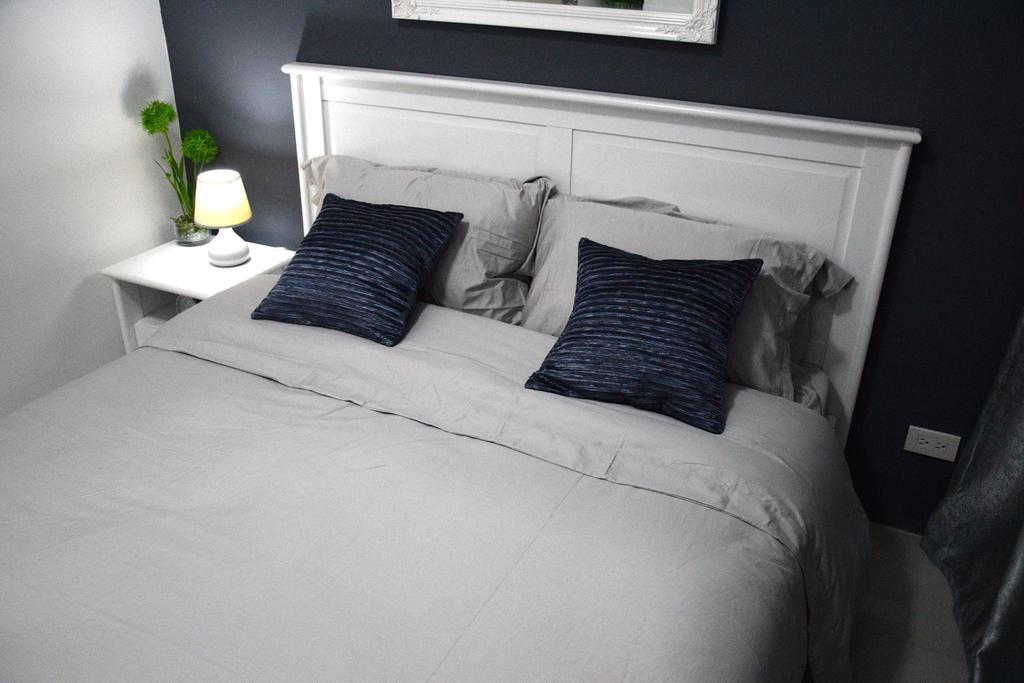 Jazz Makati Luxury Apartment มะนิลา ภายนอก รูปภาพ