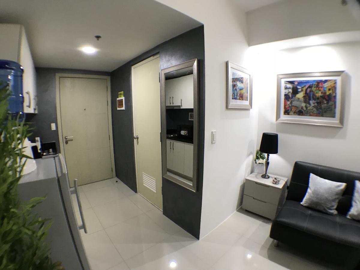 Jazz Makati Luxury Apartment มะนิลา ภายนอก รูปภาพ